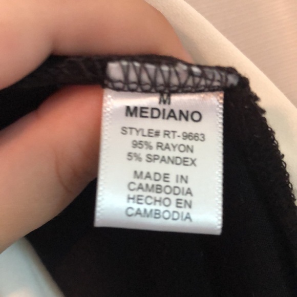 ZENANA OUTFITTERS M Flowy Tank - Picture 3 of 4